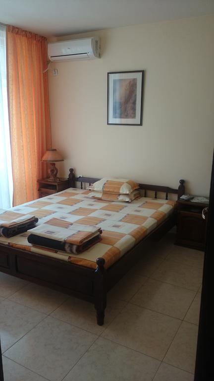 Guest House Koral 소조폴 객실 사진