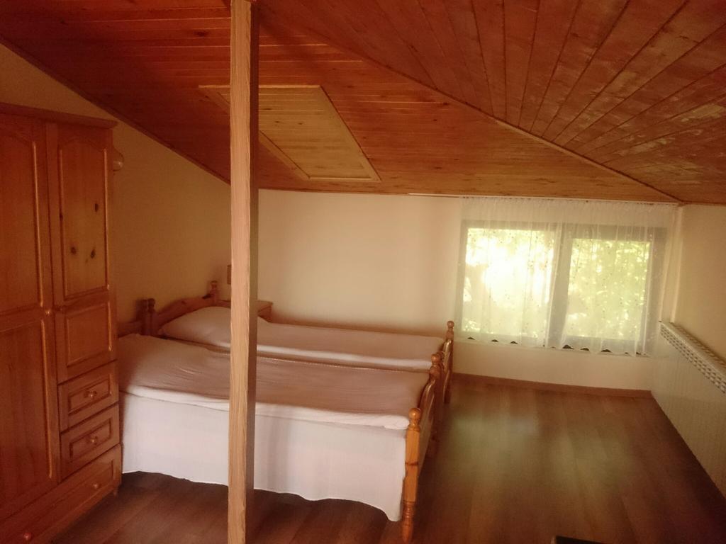 Guest House Koral 소조폴 객실 사진